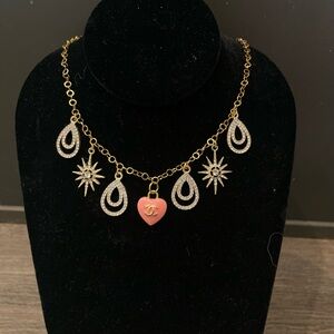Lux charm Gold necklace